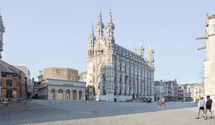 Het Leuvense stadhuis op de Grote Markt