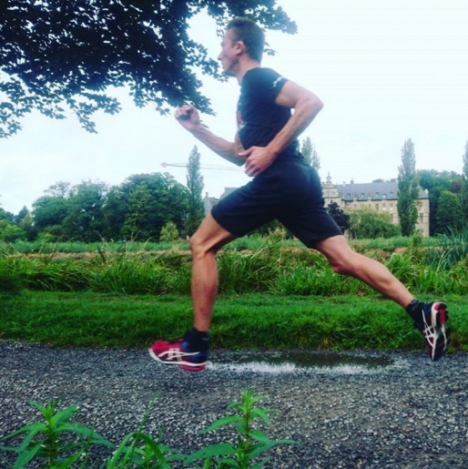 Raf Aerts, aan het joggen in de Abdij van Park.